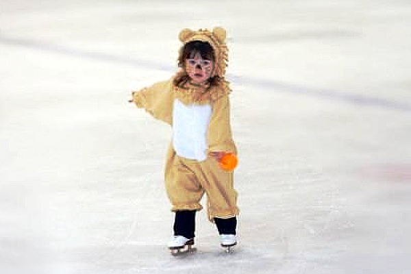 Як навчити дитину кататися на ковзанах-2